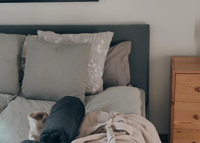 Spacious 3-room Near Airport Vanda