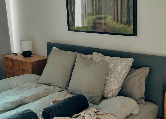 Spacious 3-room Near Airport Lägenhet