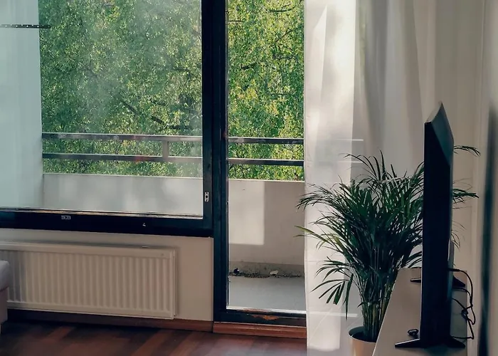 Spacious 3-room Near Airport Lägenhet *